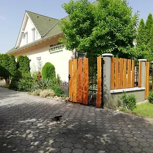 Imola Es Andrea Apartmanhaz , Hajdúszoboszló Ungaria
